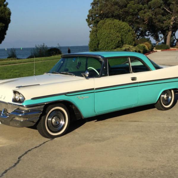 Chrysler New Yorker 1957